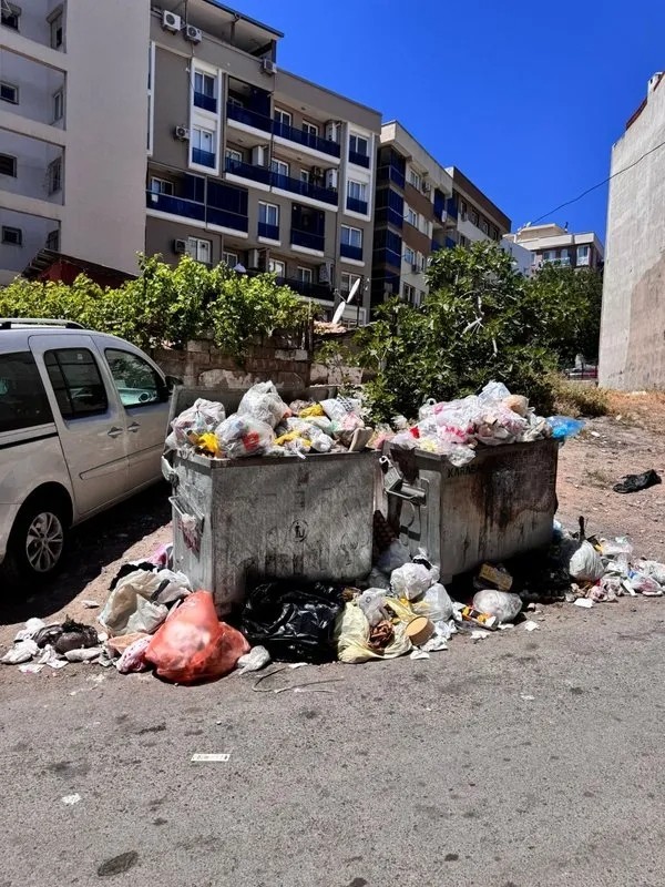İzmir yangın yeri! İzmir’de eylemsiz gün geçmiyor